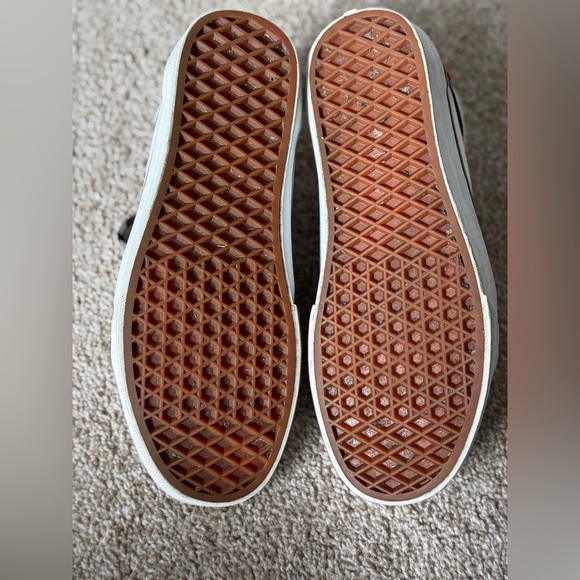 Vans Old Skool Red Black and White low top rare colorway W size 8.5 M size 7 - Picture 13 of 15